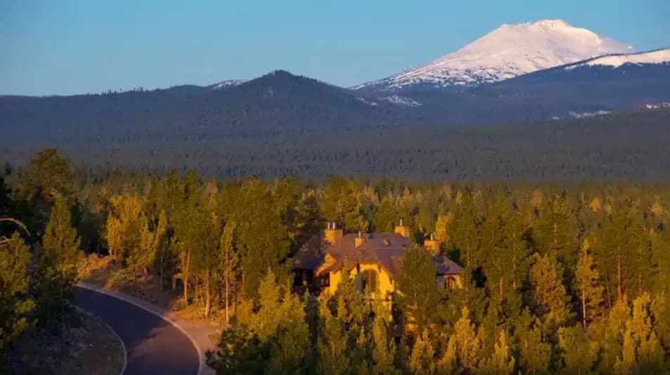 Awbrey Butte Homes for Sale | Luxury Real Estate in Bend OR